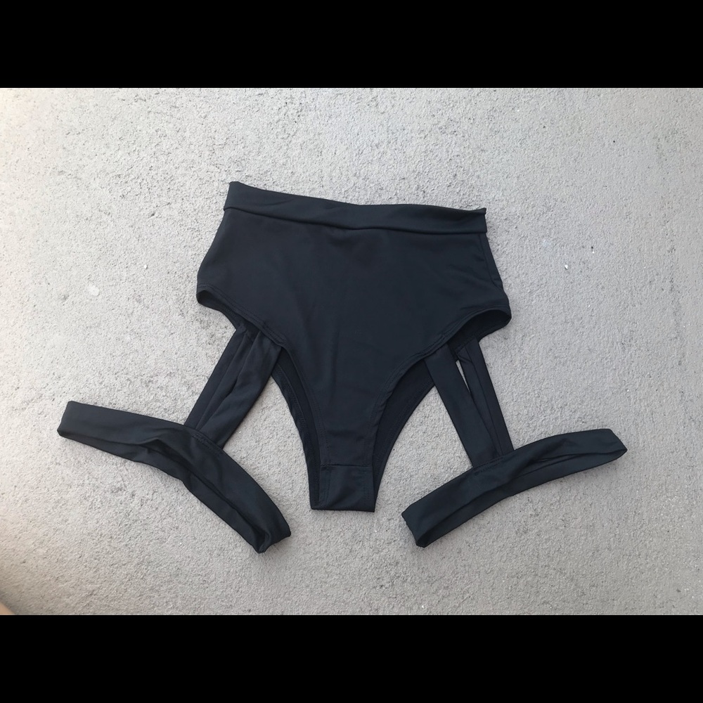 iHeartRaves black showdown harness booty shorts